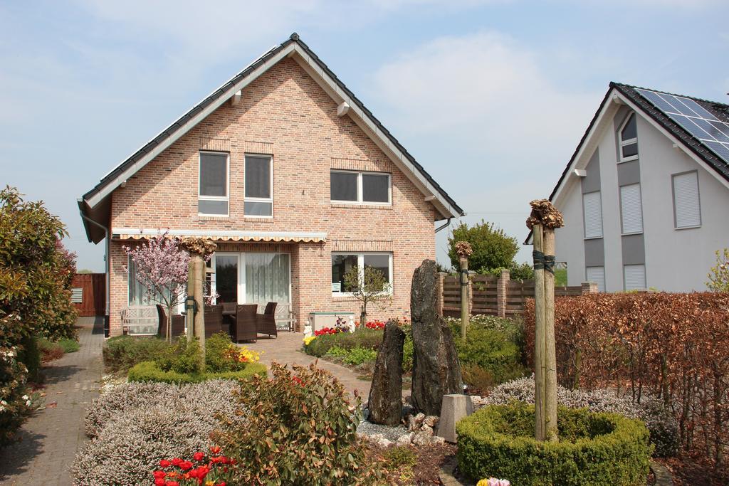 לינה וארוחת בוקר Grieth Haus Rheinblick חדר תמונה